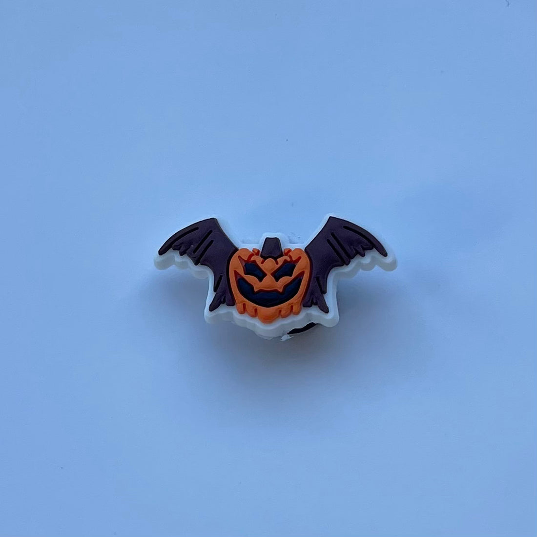 Flying Jack-O-Lantern Charm