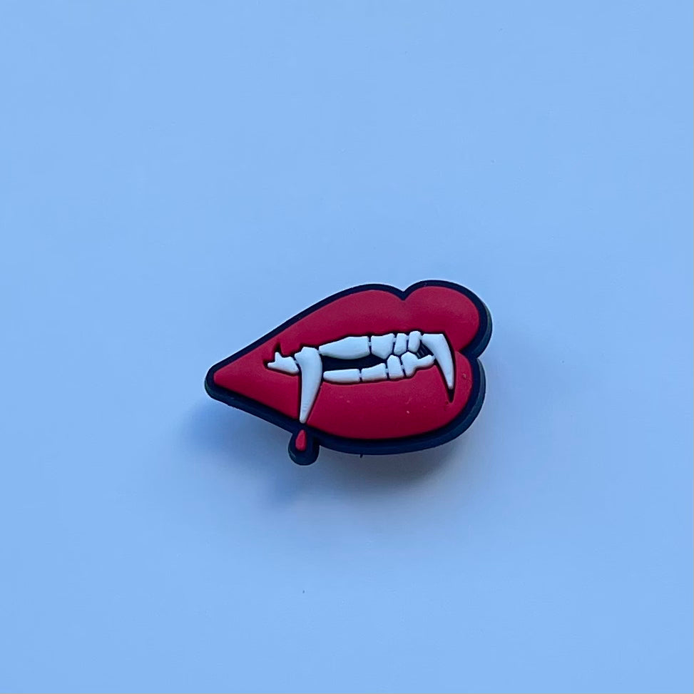 Vampire Lips Charm