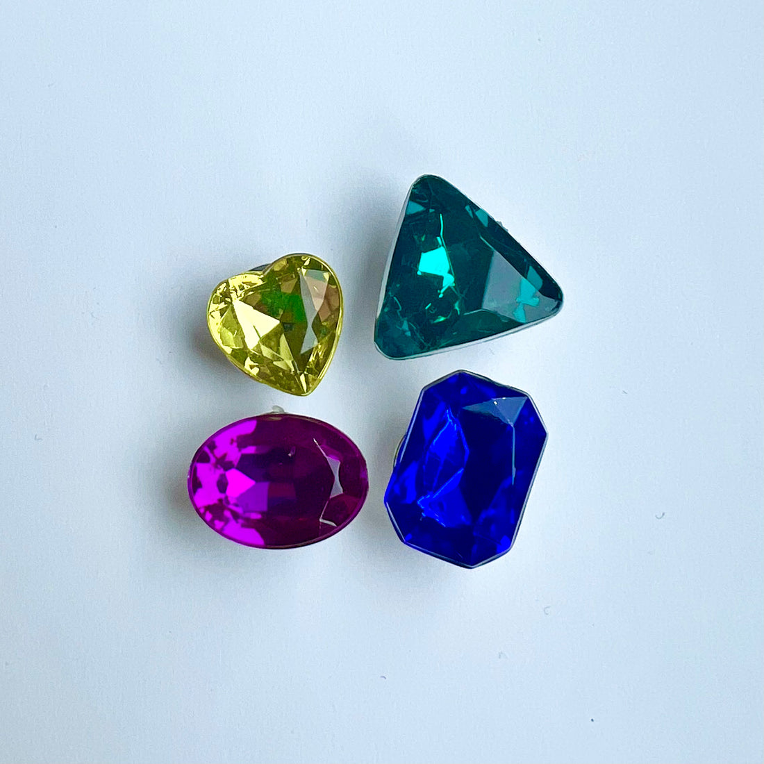 The Winter Gemstone Charms Pack