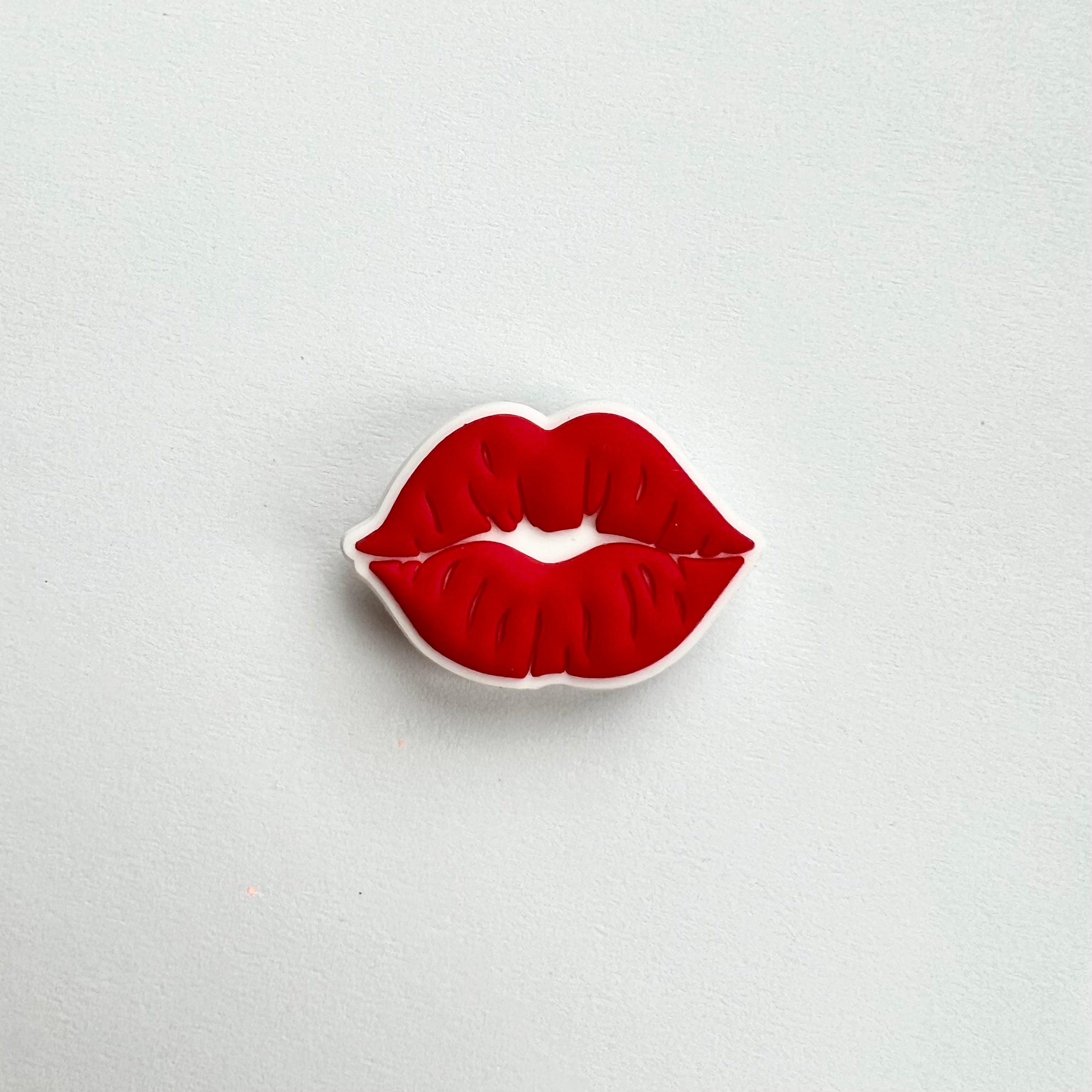 Smooch Charm