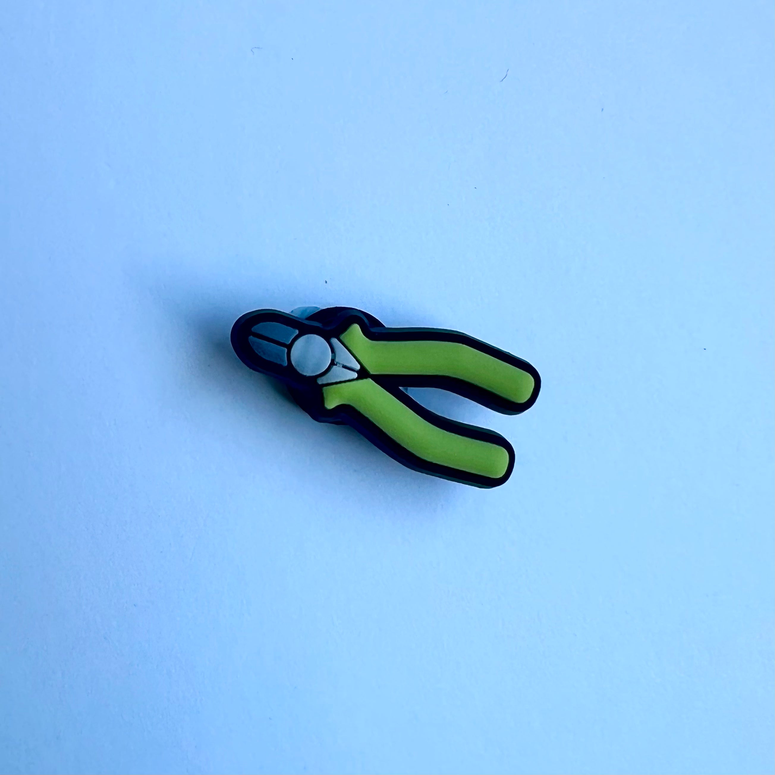 Plyers Charm